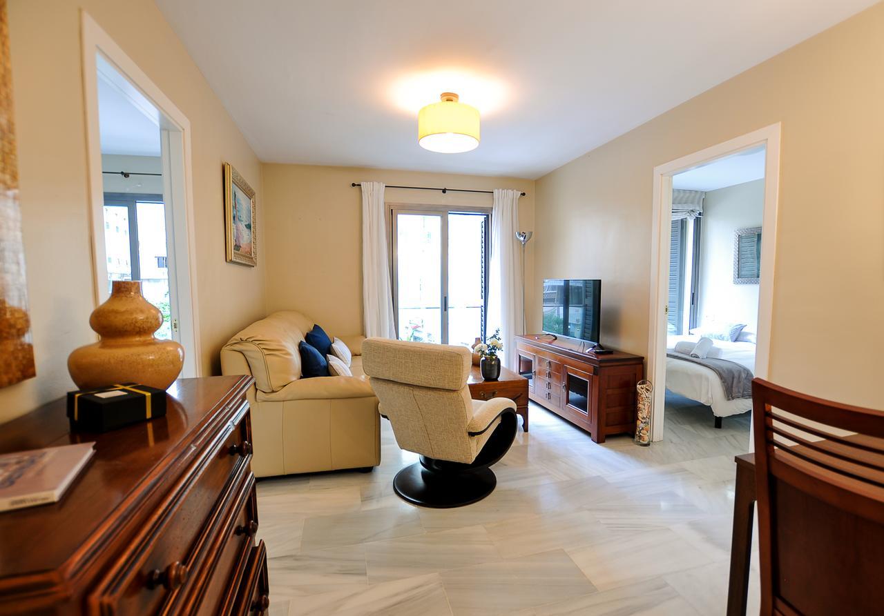 Ferienwohnung Acogedor Apartamento Junto A Calle Larios By Renthas Málaga Exterior foto