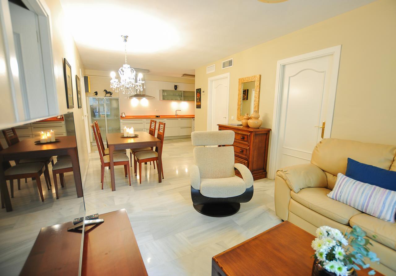 Ferienwohnung Acogedor Apartamento Junto A Calle Larios By Renthas Málaga Exterior foto